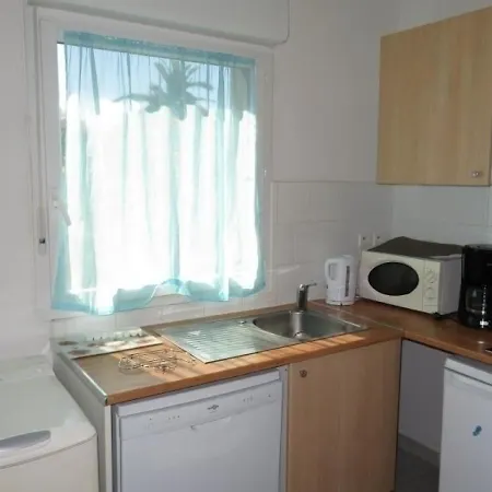Sete, 1 Piece, 4 Personnes - Fr-1-338-52 *